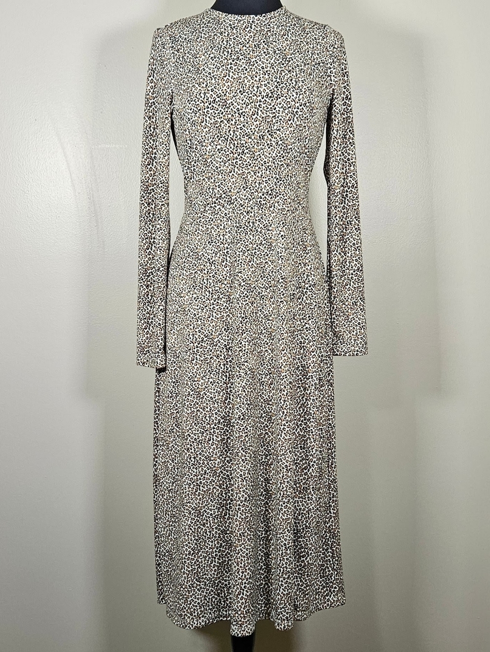 Banana Republic Cheetah Print Stretch Midi Dress Long Sleeve Fit & Flare M